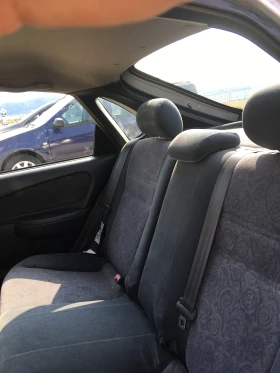 Toyota Corolla лифтбек, снимка 7