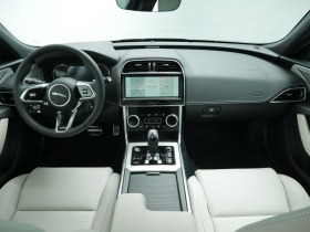 Jaguar XE D200 AWD = R-Dynamic HSE= Panorama  | Mobile.bg   7
