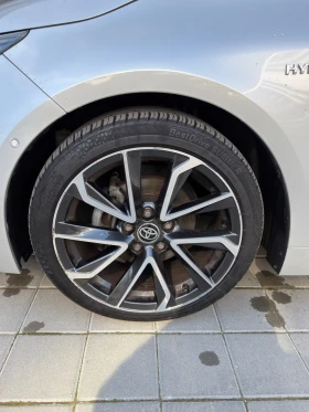 Toyota Corolla 1.8 122к.с COLLECTION BI-TONE - 19800 € / 38725.43 лв. - 23596788 17