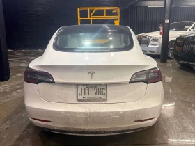 Tesla Model 3 * Standard Range RWD * 2 КЛЮЧА* ПОДГРЕВ* PANO* KEY | Auto.bg — изображение 4