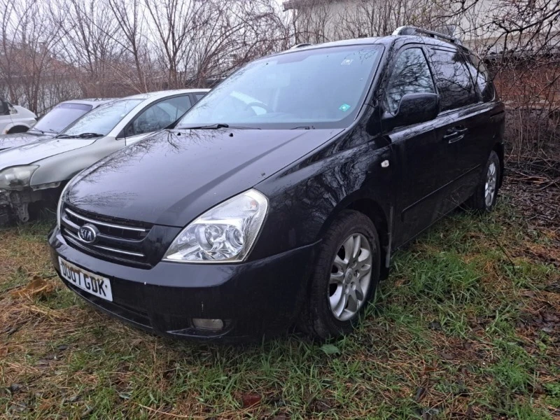 Kia Carnival 2.9 crdi, снимка 2 - Автомобили и джипове - 45541561