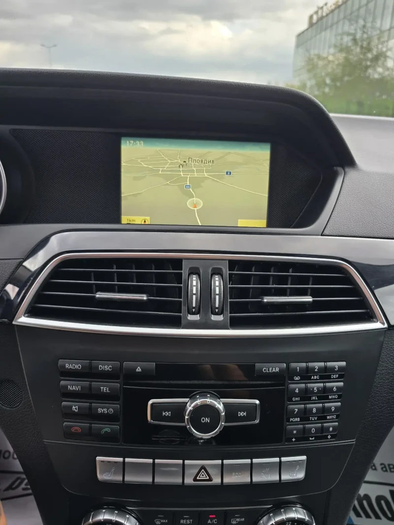 Mercedes-Benz C 220 Cdi FACELIFT.AVANTGARDE.BlueEFFICIENCY.Navi, снимка 10 - Автомобили и джипове - 47077478