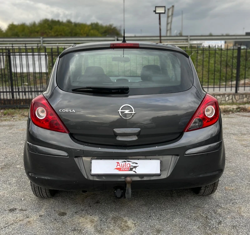 Opel Corsa 1.2i* FACE, снимка 8 - Автомобили и джипове - 47550920