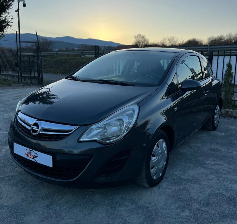 Opel Corsa 1.2i* FACE, снимка 4 - Автомобили и джипове - 47550920