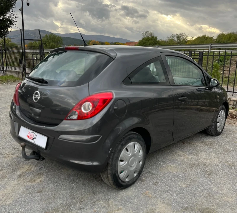 Opel Corsa 1.2i* FACE, снимка 7 - Автомобили и джипове - 47550920