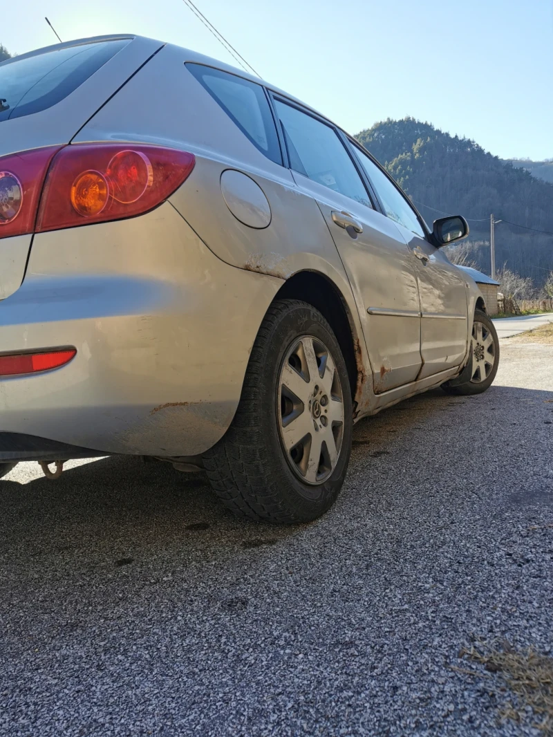 Mazda 3 1.4, снимка 4 - Автомобили и джипове - 48368434