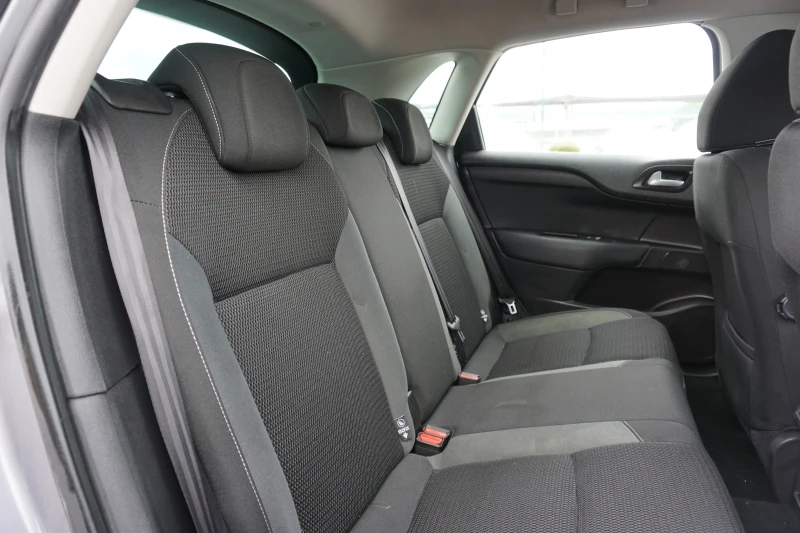 Citroen C4 1.6HDI/FACELIFT/Навигация, снимка 11 - Автомобили и джипове - 50348961