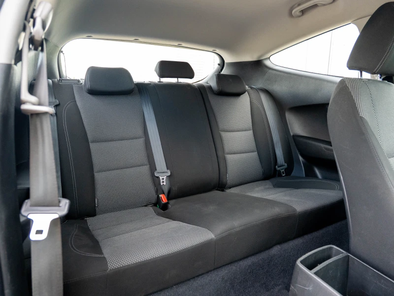 Hyundai I30 1.4 I 100 к.с. с климатик внос от Германия, снимка 13 - Автомобили и джипове - 51537951