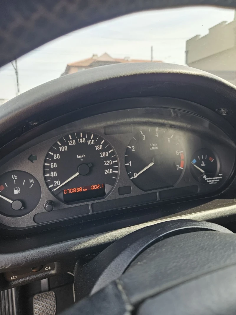 BMW Z3, снимка 9 - Автомобили и джипове - 52260290