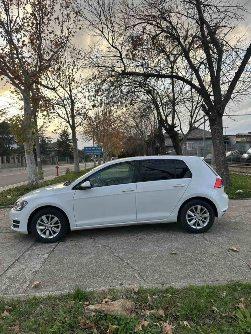 VW Golf, снимка 5 - Автомобили и джипове - 52561899