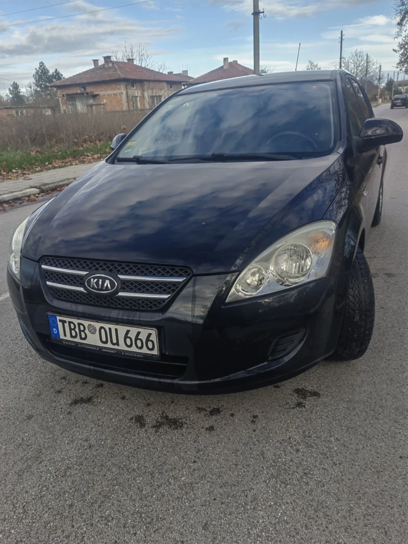 Kia Ceed 1.4i.Germany, снимка 9 - Автомобили и джипове - 52593026