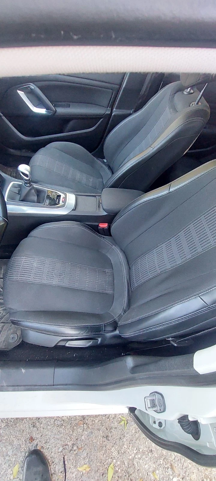 Peugeot 308 Gt Line, снимка 6 - Автомобили и джипове - 52522036