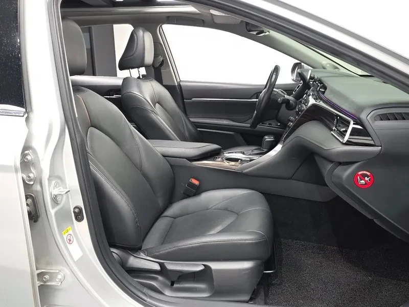 Toyota Camry 2.5, снимка 11 - Автомобили и джипове - 55175495
