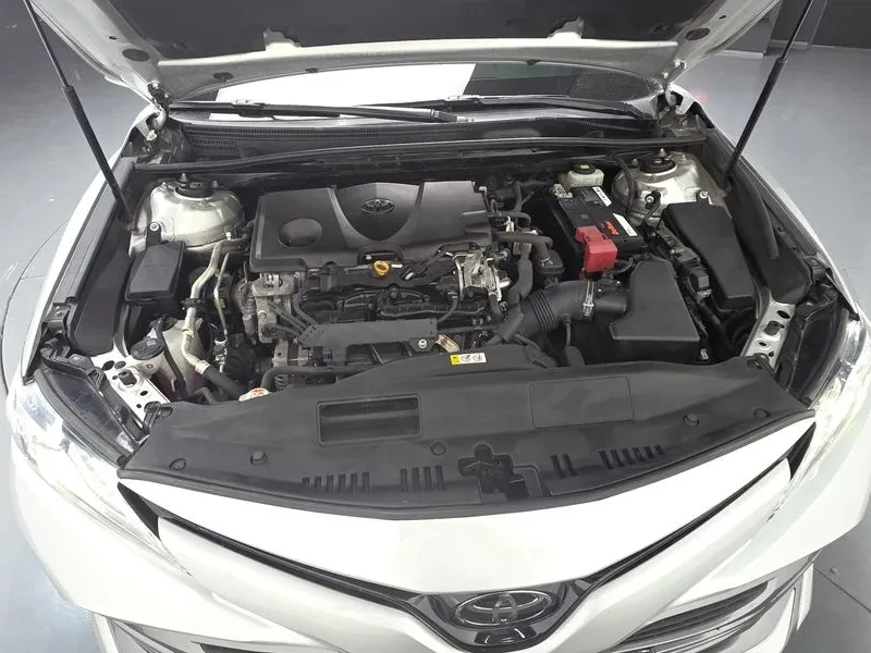 Toyota Camry 2.5, снимка 6 - Автомобили и джипове - 55175495