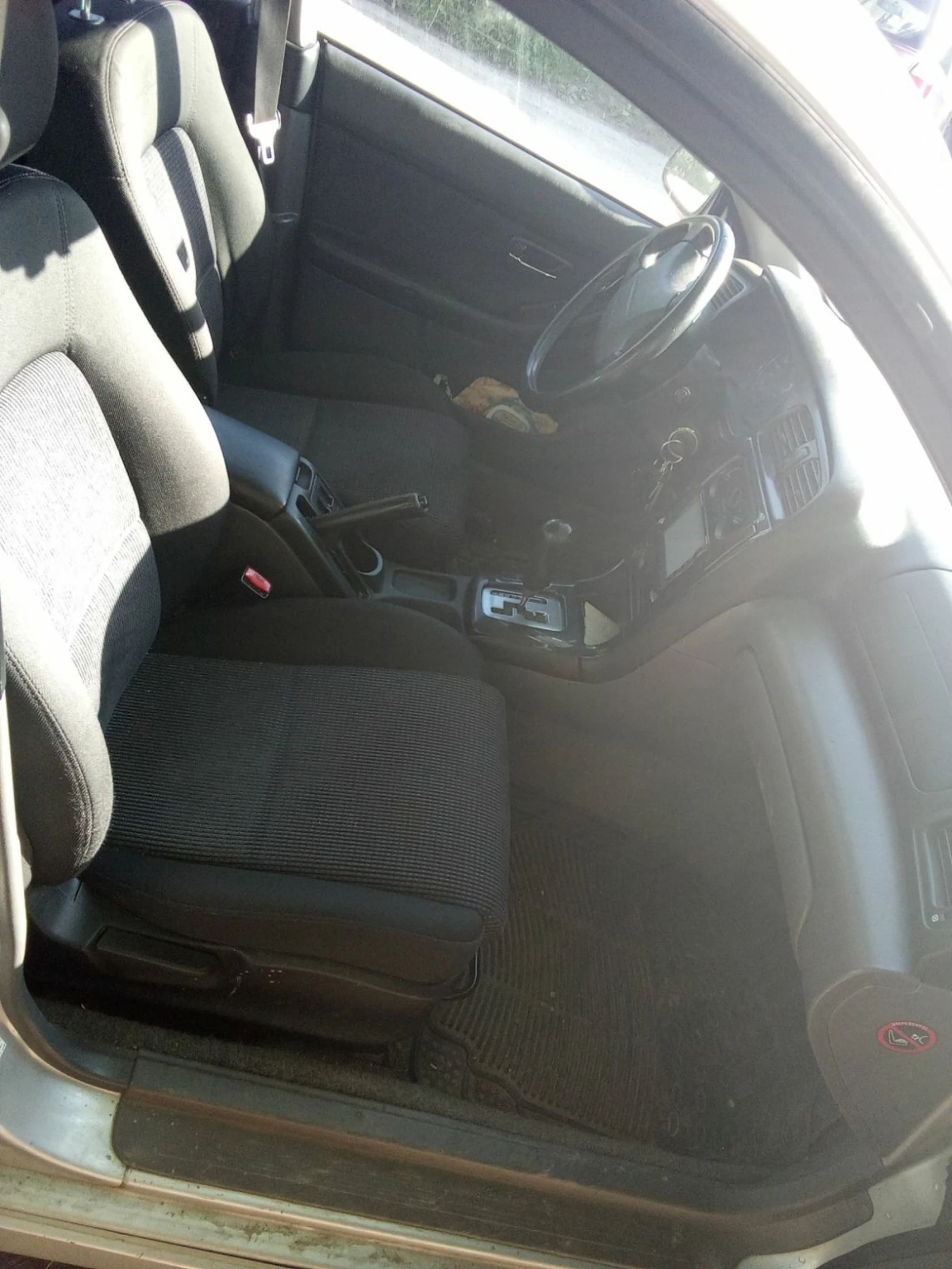 Subaru Legacy 2.0Газ/бензин.4х4/125коня/Автоматик/Обслужен - изображение 9