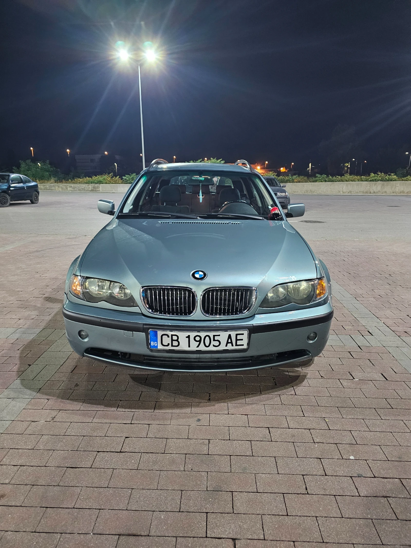 BMW 320  - изображение 2