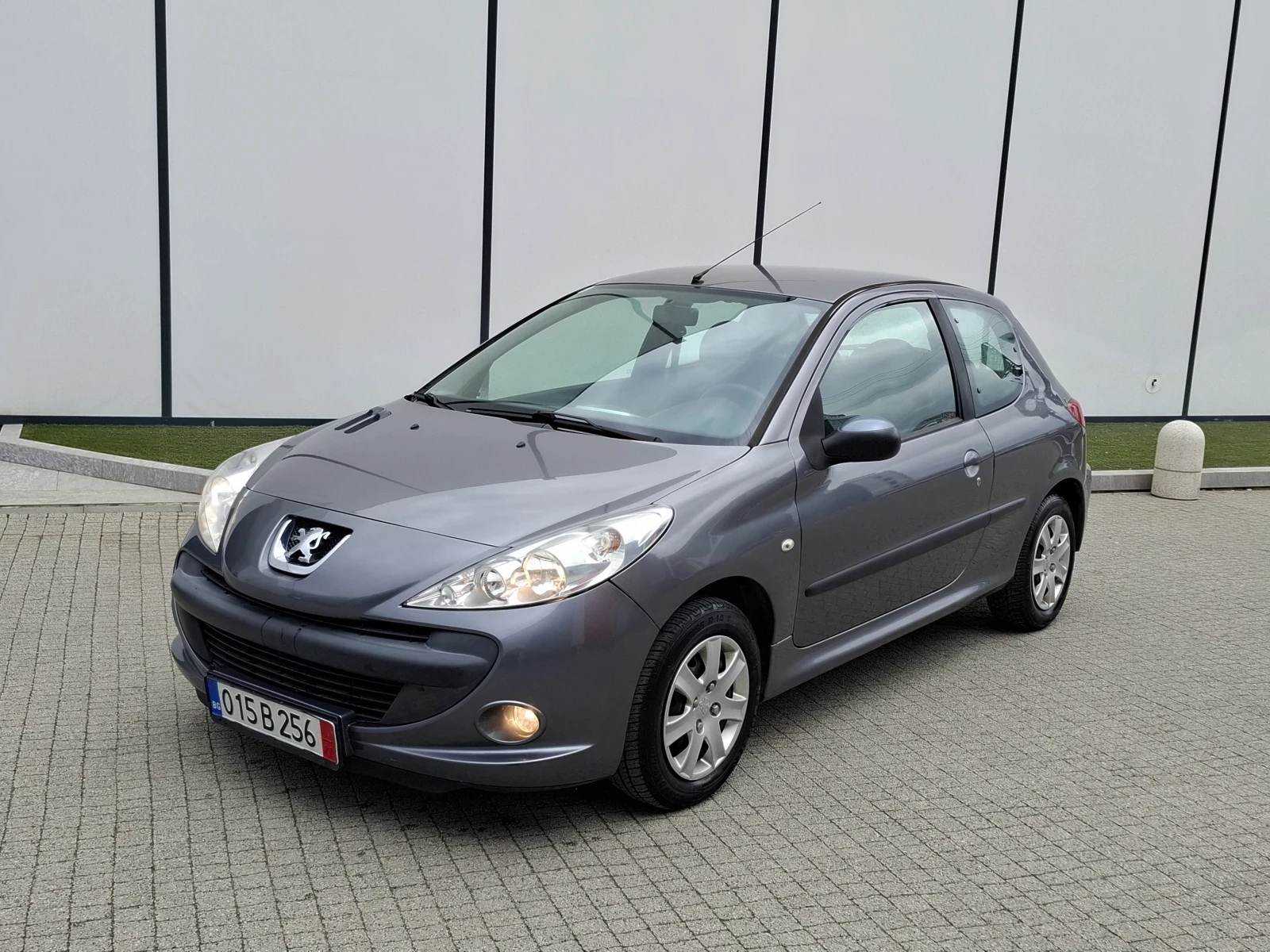 Peugeot 206 + 1.4i* (75кс)* * * FACELIFT* * НОВ ВНОС* * *  - изображение 2