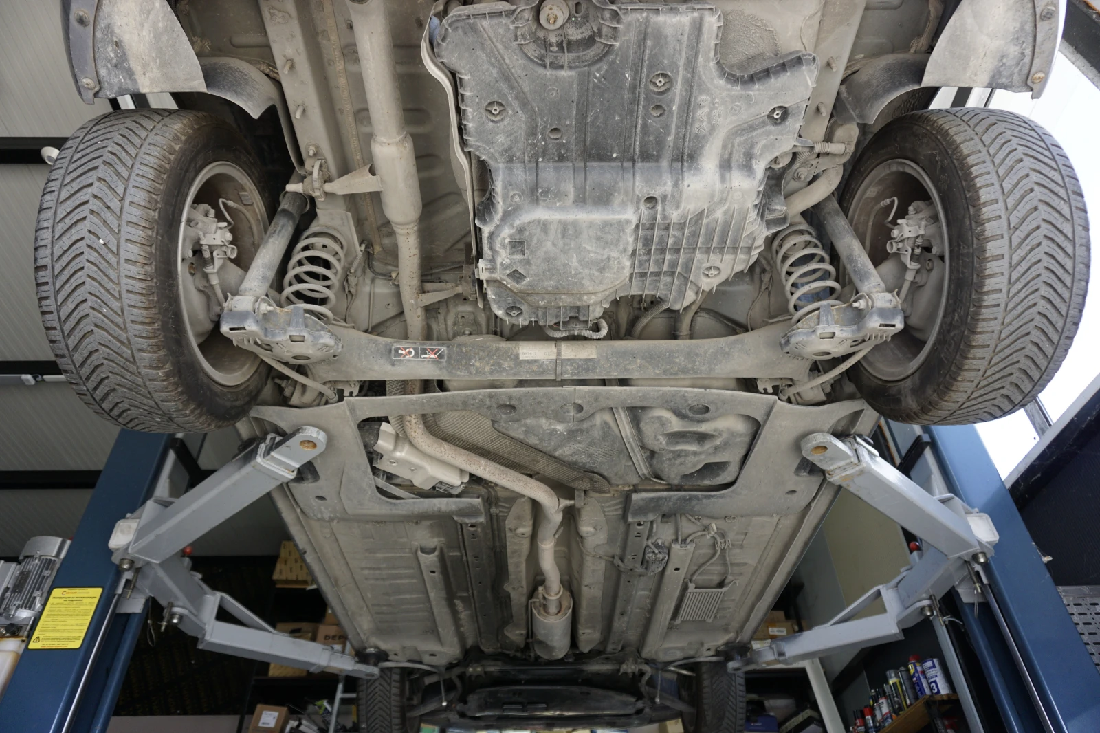 Citroen C4 1.6HDI/FACELIFT/Навигация, снимка 17 - Автомобили и джипове - 50348961