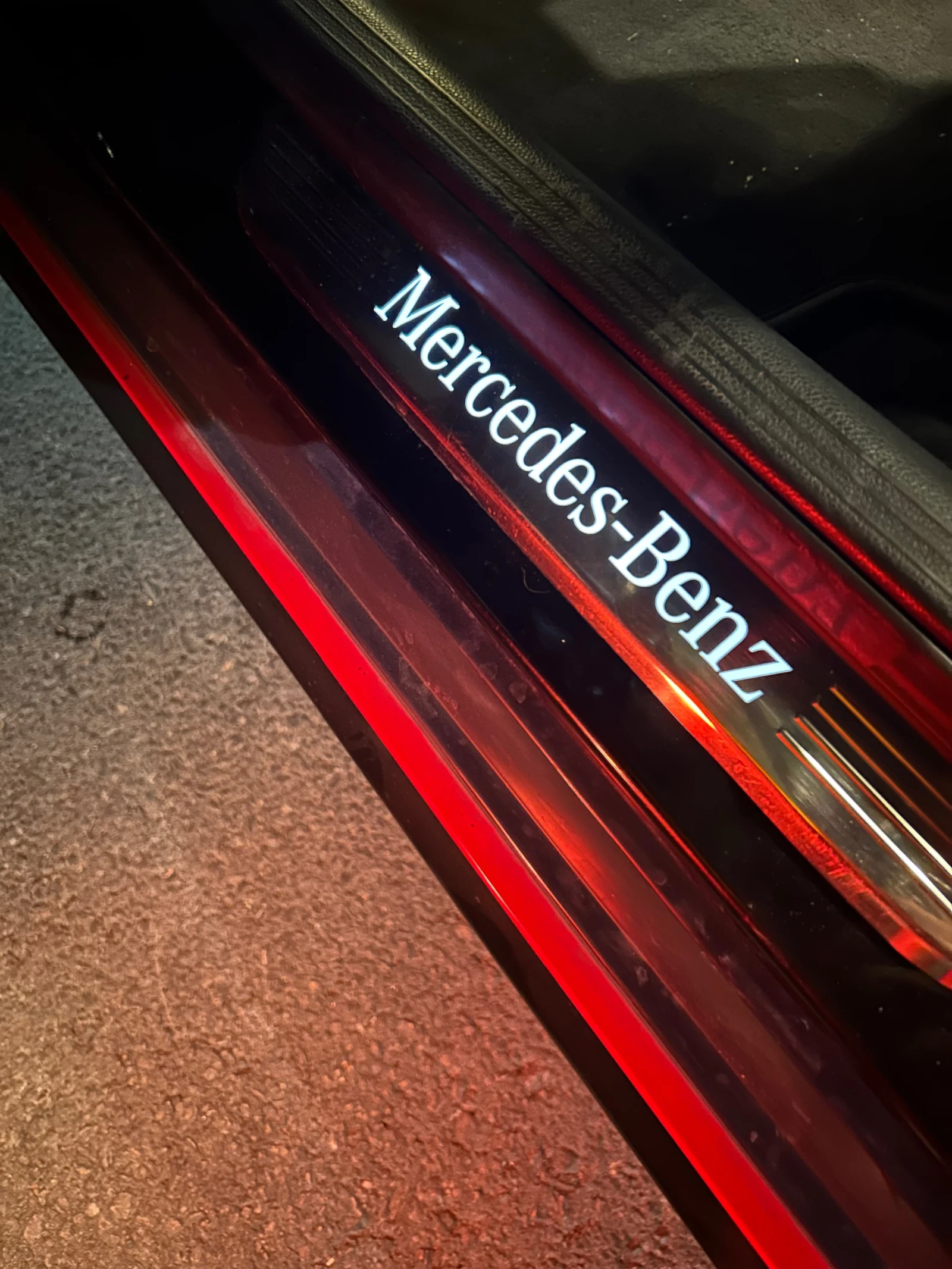 Mercedes-Benz C 220 AMG - изображение 8