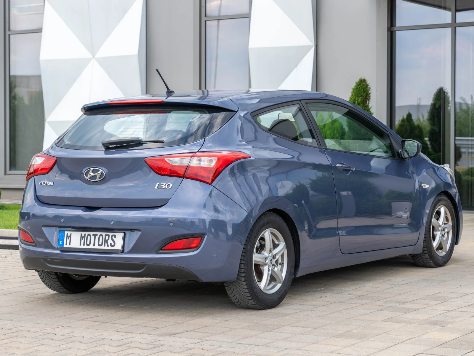 Hyundai I30 1.4 I 100 к.с. Климатик Germany реални километри  - изображение 8