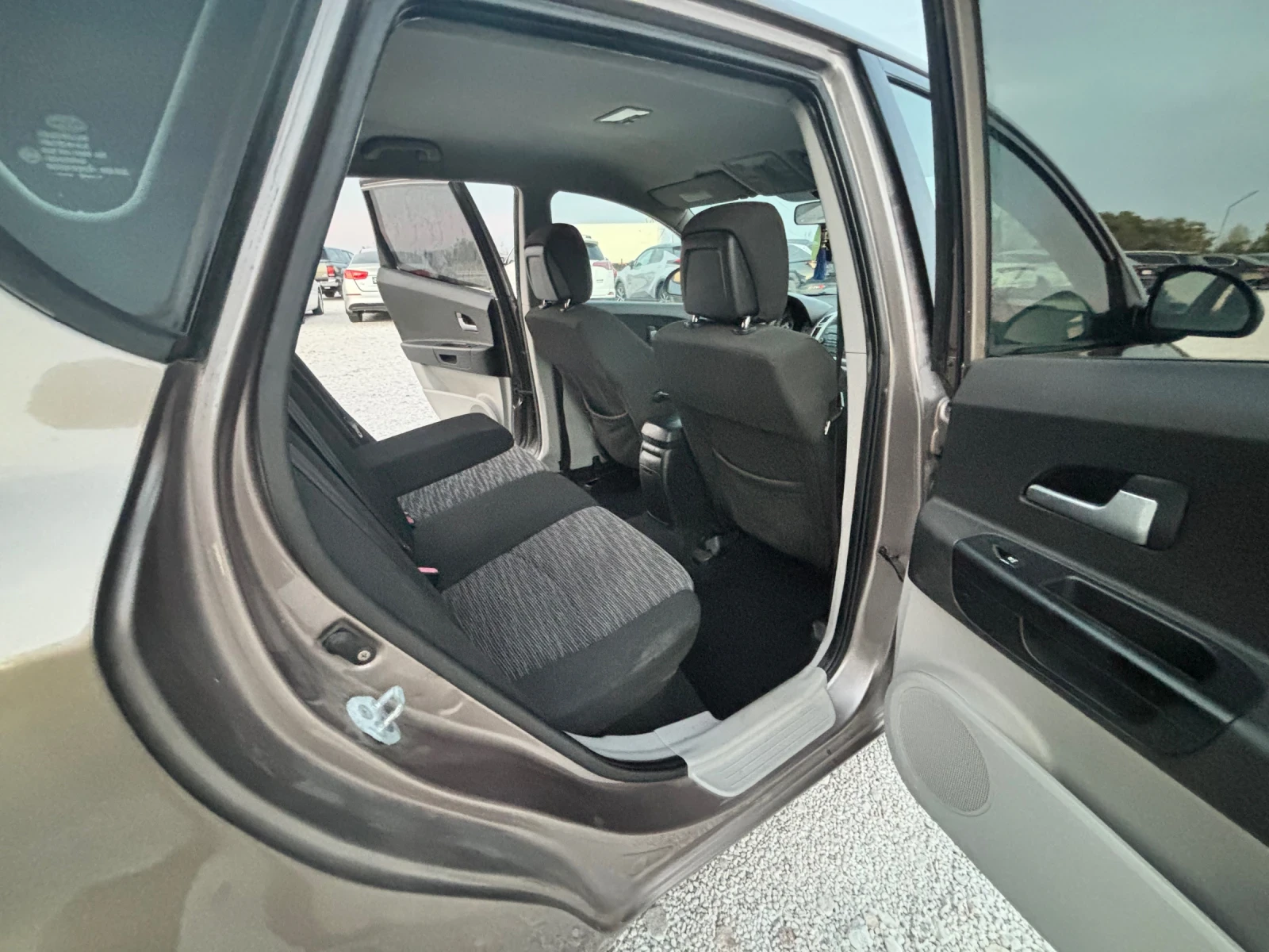 Kia Ceed 1.6 I - изображение 7