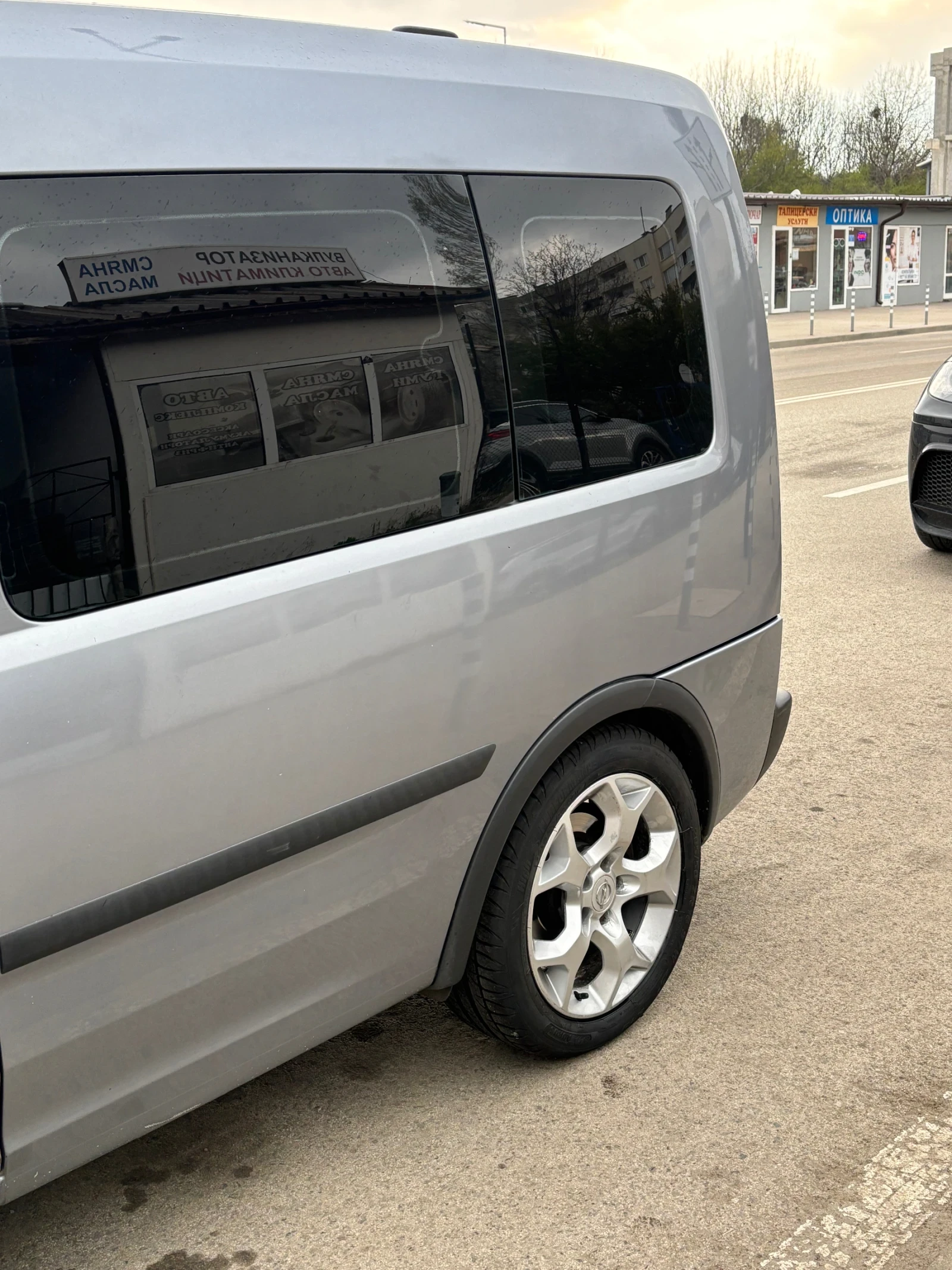 Opel Combo  - изображение 3