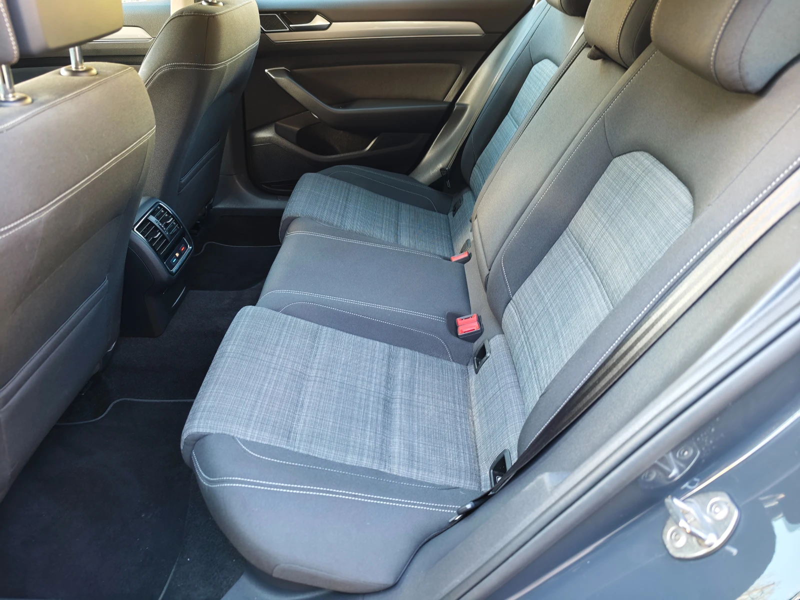 VW Passat 2.0TDl150k.s. | Mobile.bg � ����������� 12