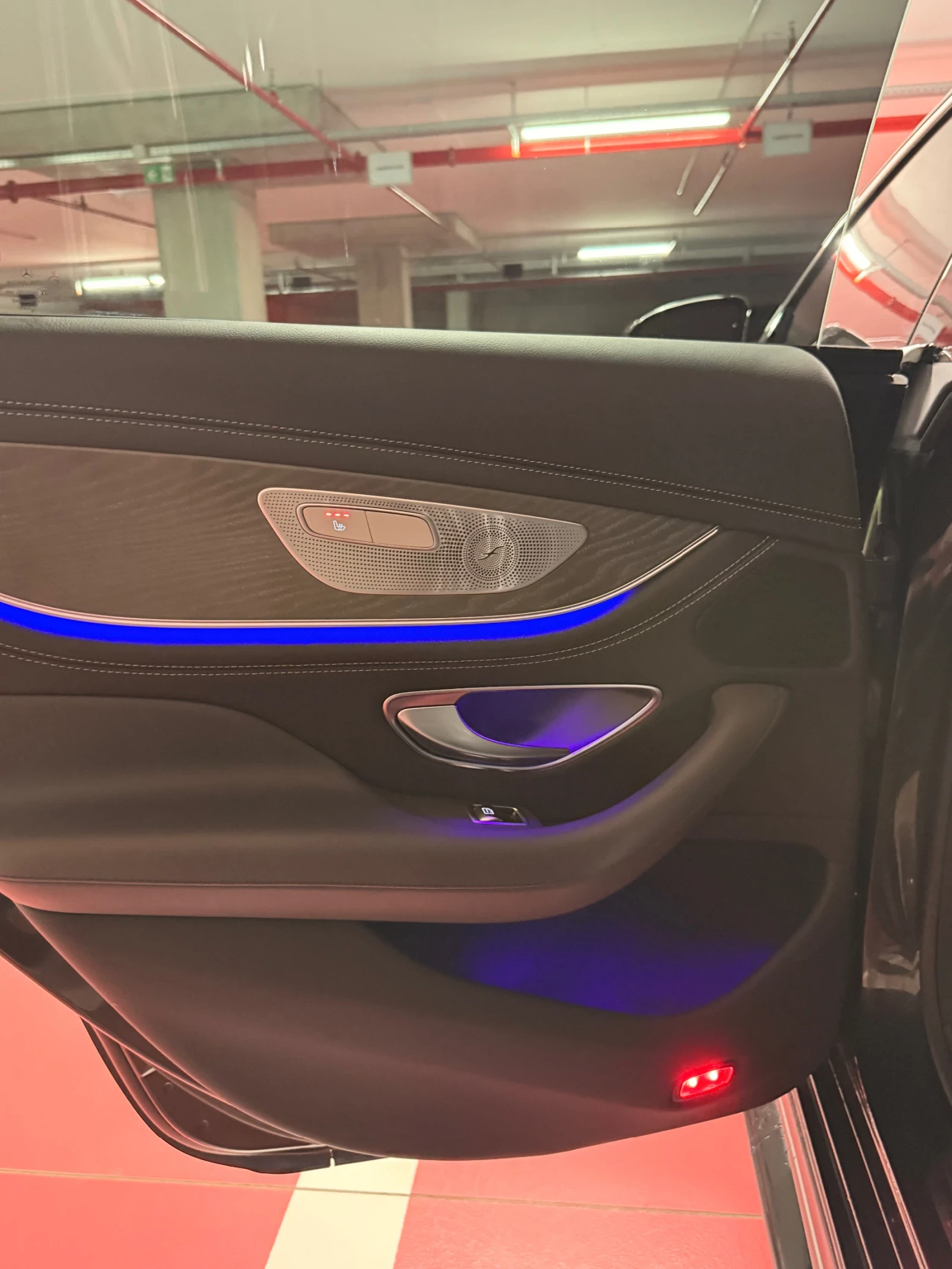 Mercedes-Benz AMG GT 43 AMG - изображение 10