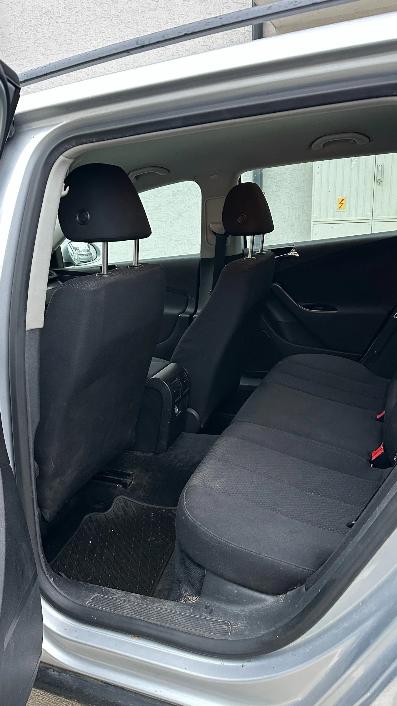 VW Passat 2.0 Diesel DSG, снимка 8 - Автомобили и джипове - 53694823