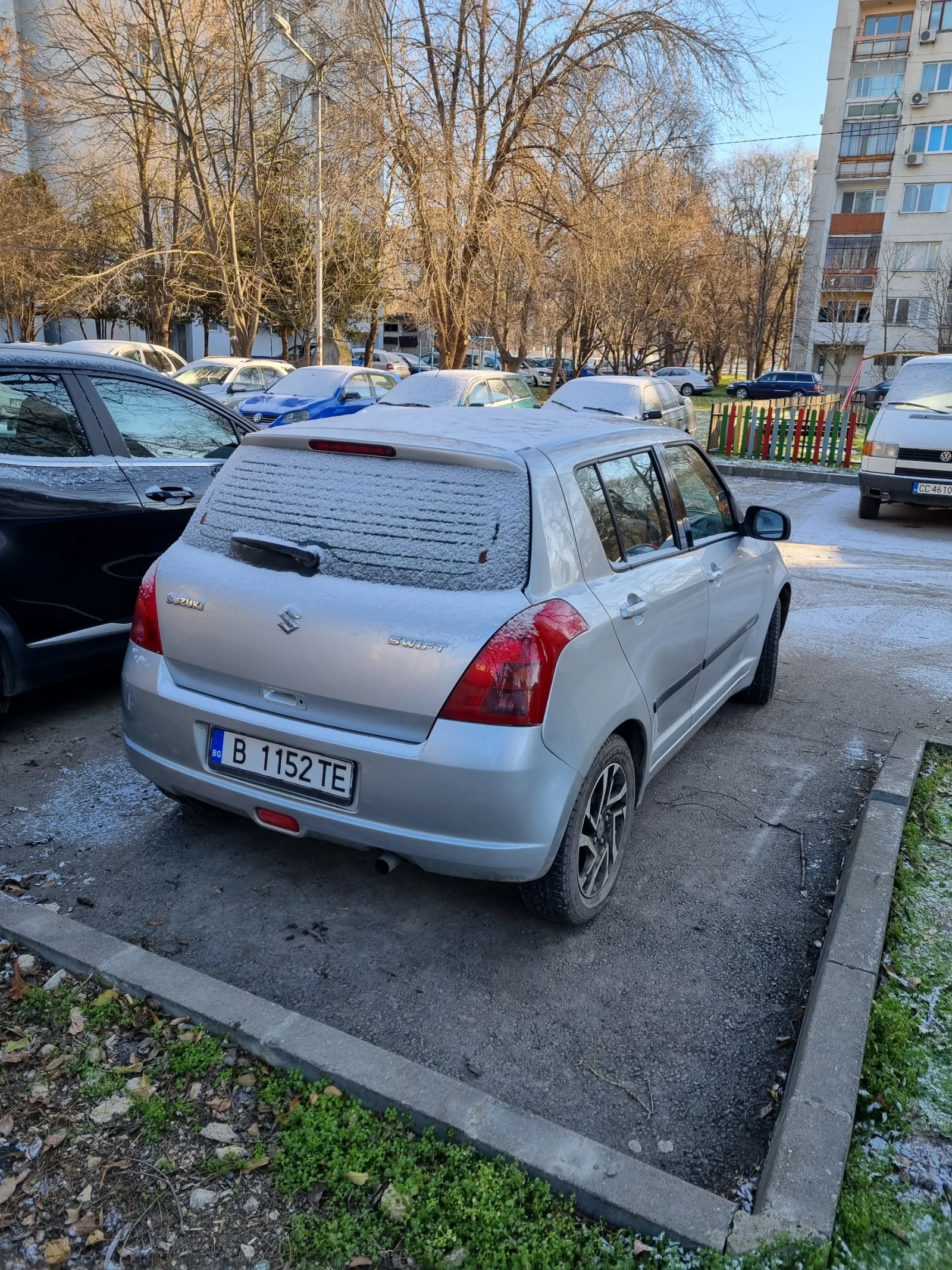 Suzuki Swift, снимка 2 - Автомобили и джипове - 53955662