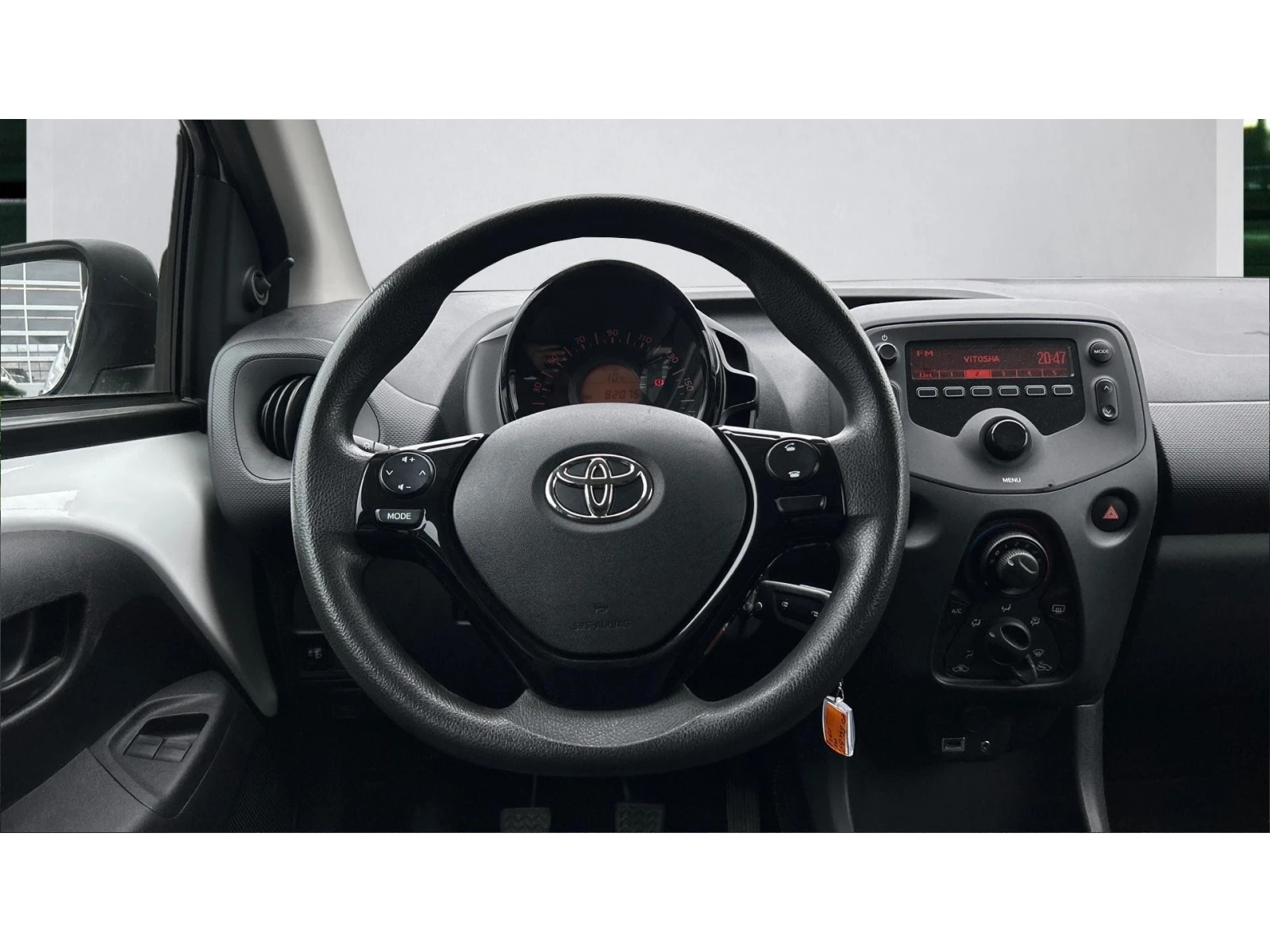 Toyota Aygo Месечна вноска от 94  , снимка 9 - Автомобили и джипове - 54062077