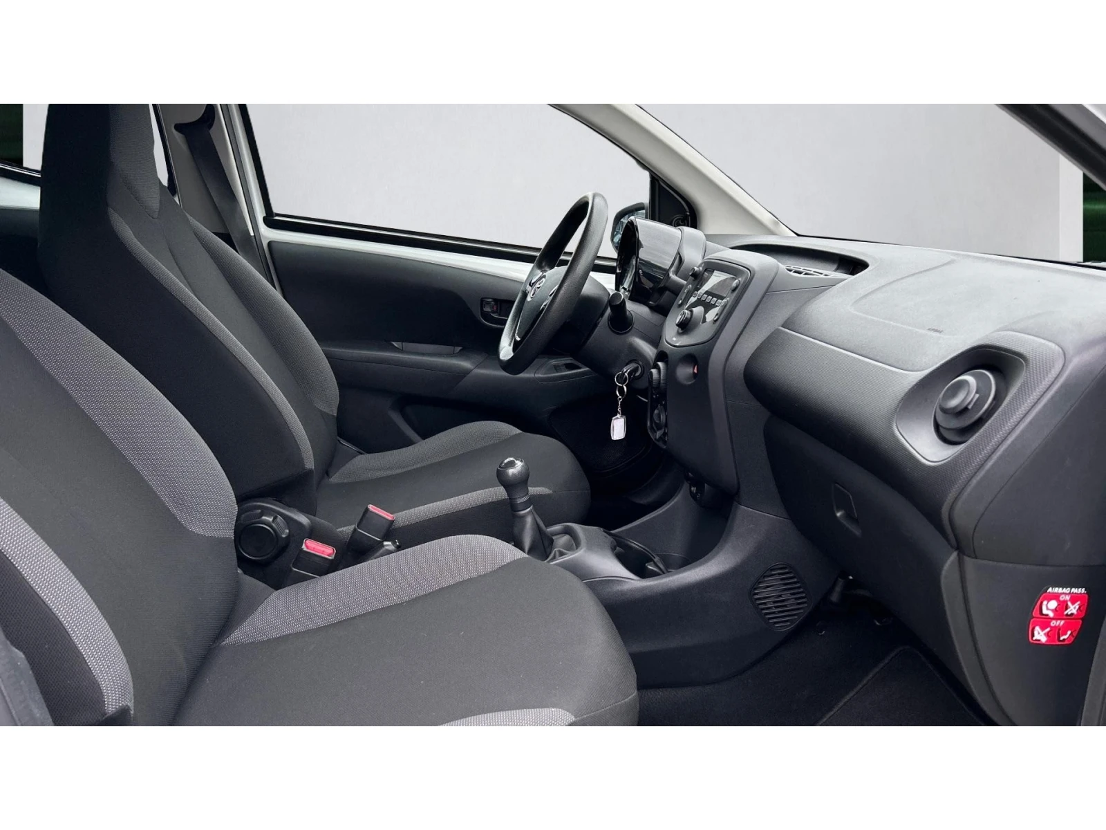 Toyota Aygo Месечна вноска от 94  , снимка 6 - Автомобили и джипове - 54062077