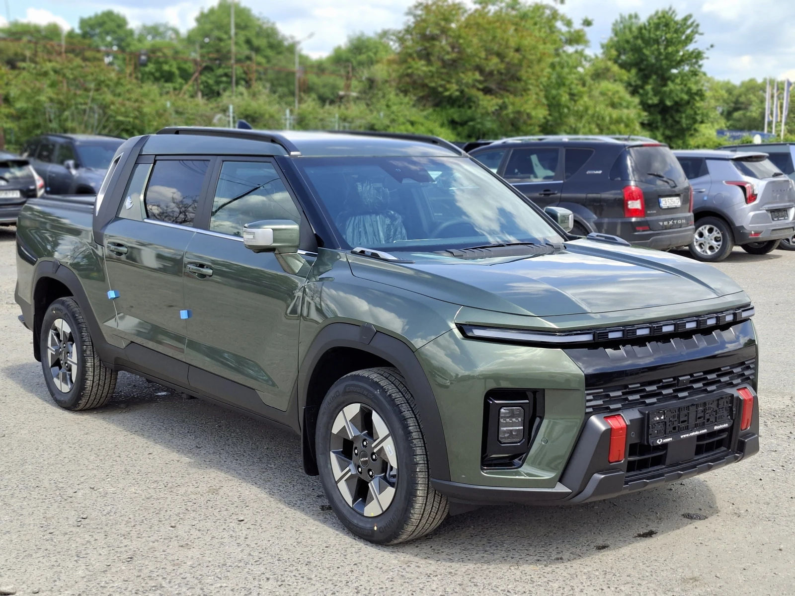 KGM Musso EV 4x4 НОВ, снимка 3 - Автомобили и джипове - 54658092