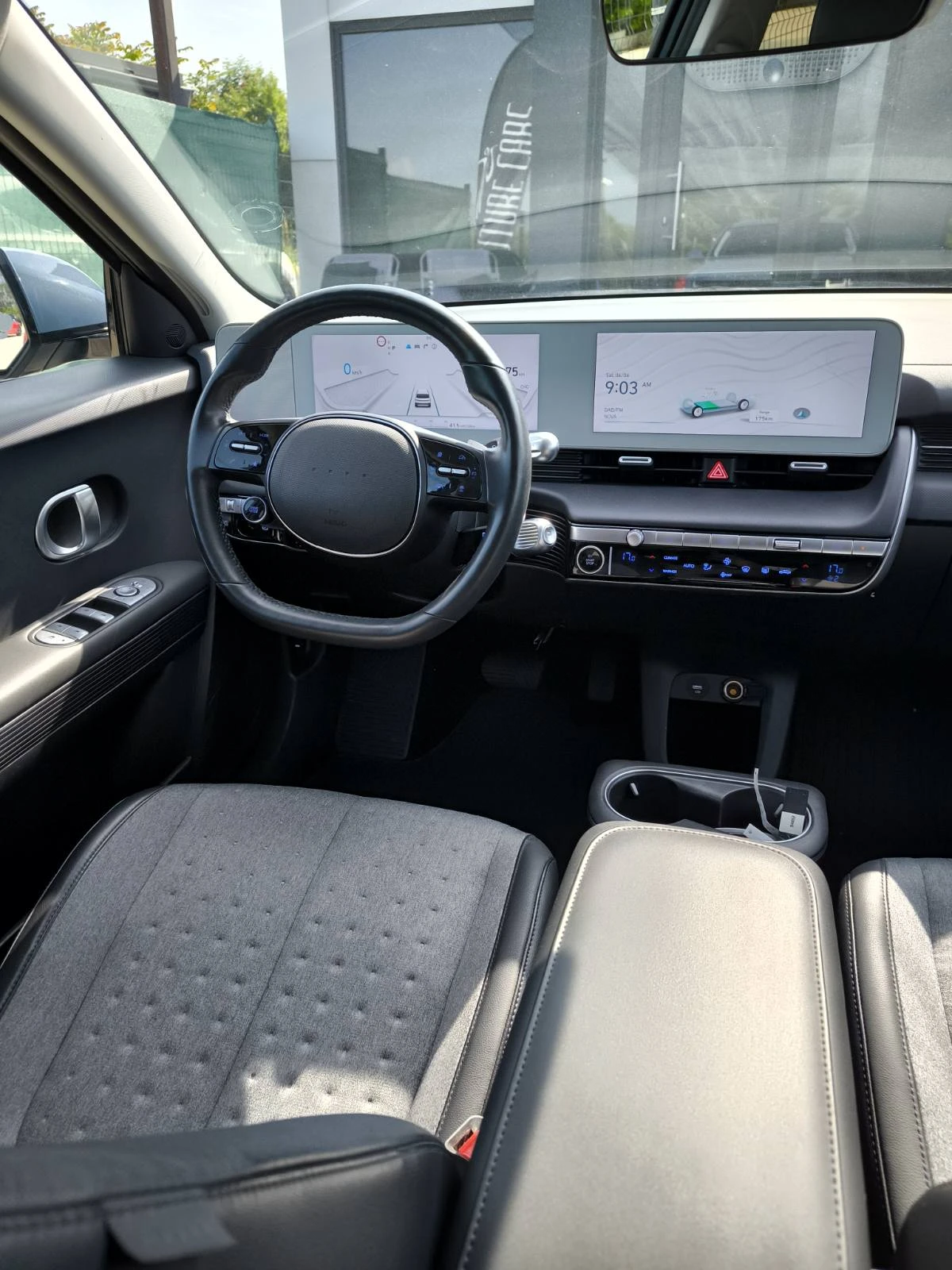 Hyundai Ioniq 5 77.4KWh/TECHNIQ/ГАРАНЦИЯ/SOH100%/23г, снимка 10 - Автомобили и джипове - 54799376