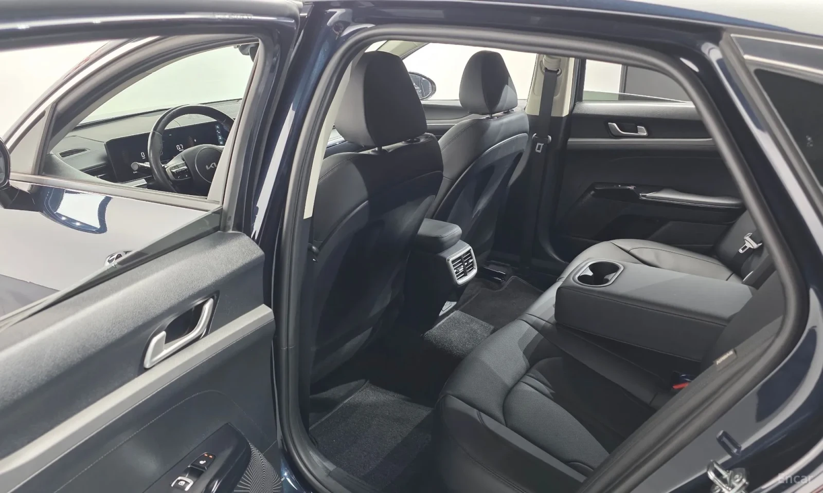 Kia K5, снимка 17 - Автомобили и джипове - 55217144