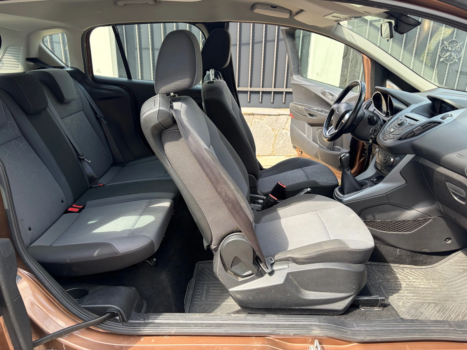 Ford B-Max 1.4i, снимка 13 - Автомобили и джипове - 55507770