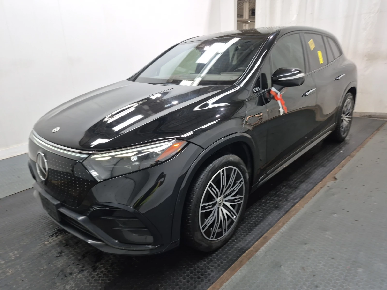 Mercedes-Benz EQS EQS 450* 4MATIC* Burmester* Pano* 360* Blind Spot* | Mobile.bg � ����������� 1
