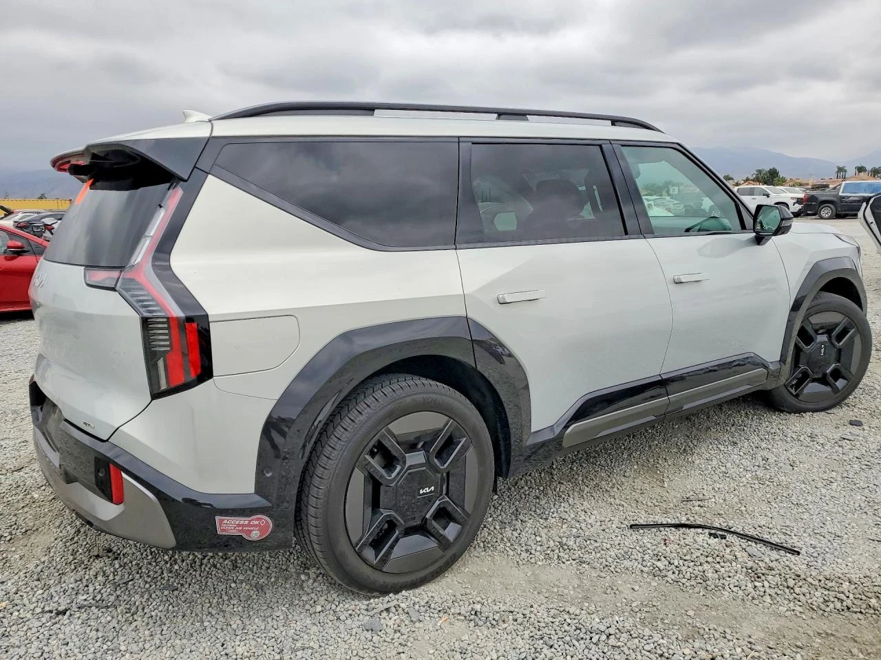 Kia EV9 GT LINE AWD| DISTRONIC| HEAD UP| ���� | Mobile.bg � ����������� 5