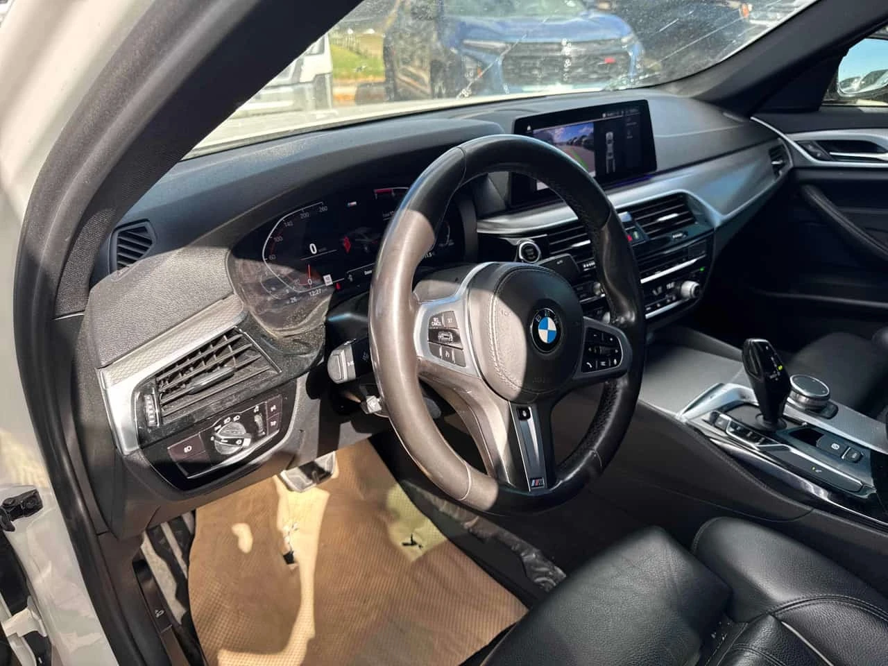 BMW 530 * 530i xDrive * CARFAX * , снимка 5 - Автомобили и джипове - 56300532