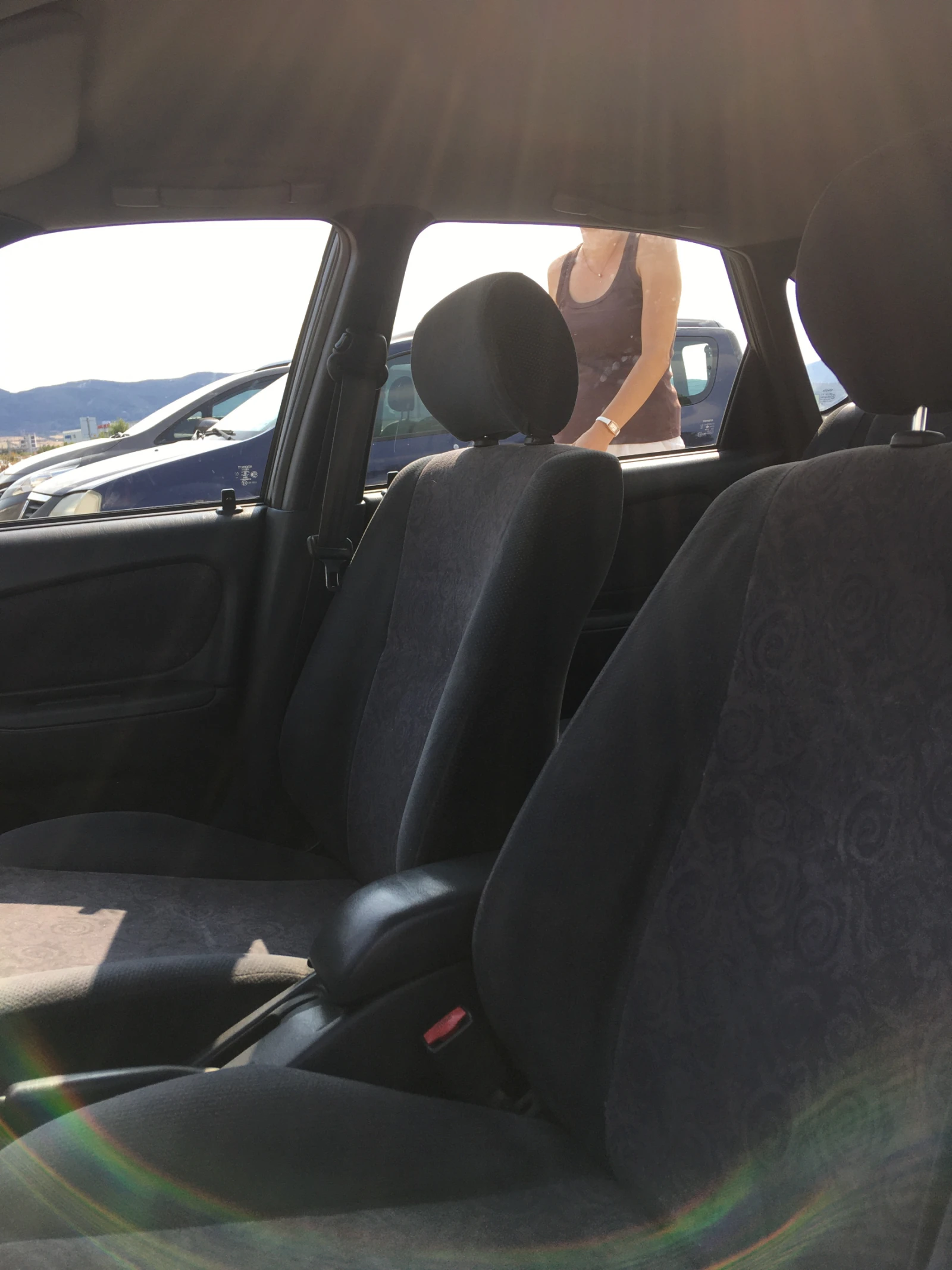 Toyota Corolla лифтбек, снимка 6 - Автомобили и джипове - 56348124