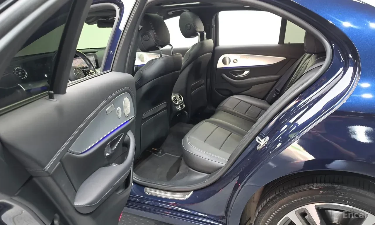 Mercedes-Benz E 350 4MATIC* BURMESTER* ���������* LANE* ASSIST* 360��� | Mobile.bg � ����������� 16