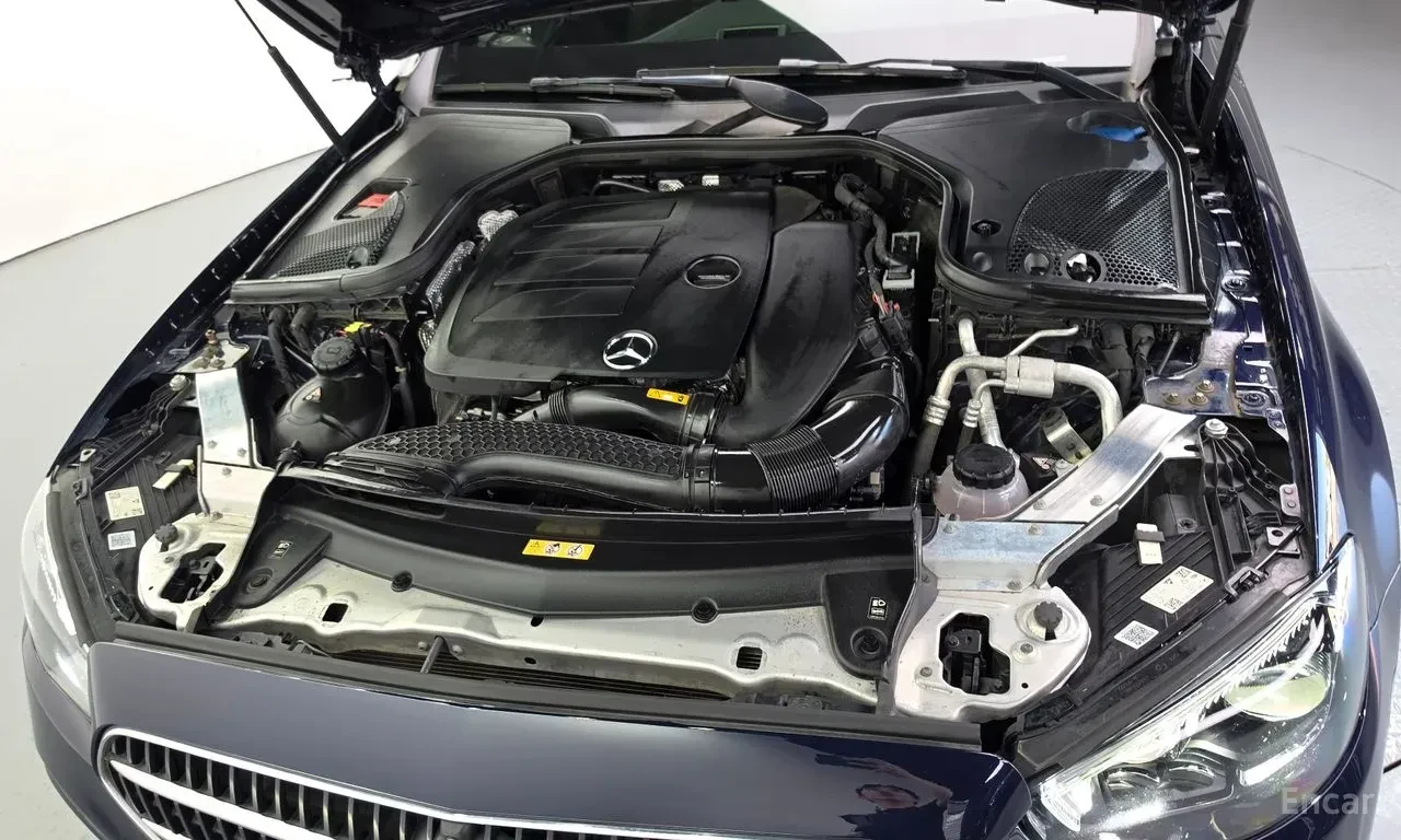 Mercedes-Benz E 350 4MATIC* BURMESTER* ���������* LANE* ASSIST* 360��� | Mobile.bg � ����������� 17