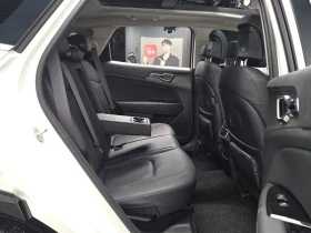Kia Sportage Gasoline 1.6 Turbo 2WD| 177�.�. | Mobile.bg � ����� ������ 11