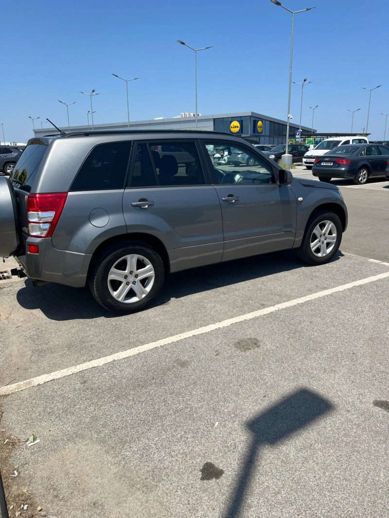 Suzuki Grand vitara, снимка 3 - Автомобили и джипове - 46527605