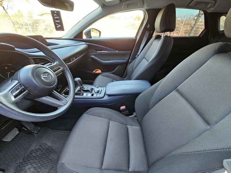 Mazda CX-30 2.0i Skyactive, снимка 11 - Автомобили и джипове - 47972740