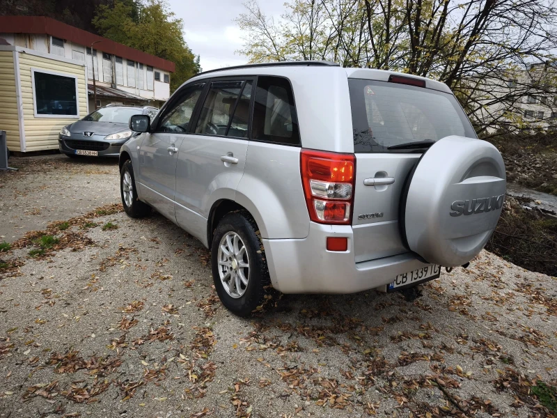Suzuki Grand vitara 2.0, снимка 8 - Автомобили и джипове - 52297356