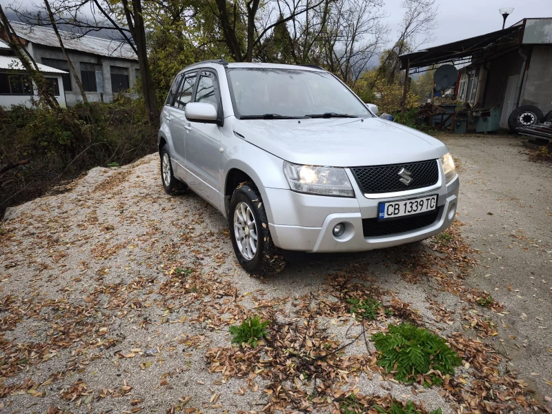 Suzuki Grand vitara 2.0, снимка 3 - Автомобили и джипове - 52297356