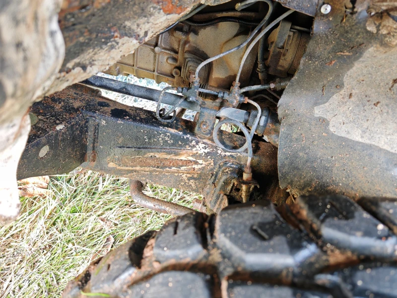 Toyota 4runner С твърд премахваем таван, 1ва Генерация, снимка 7 - Автомобили и джипове - 52351890