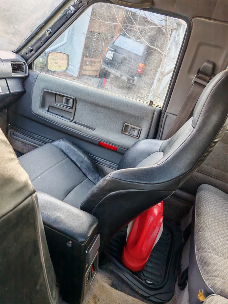 Toyota 4runner С твърд премахваем таван, 1ва Генерация, снимка 13 - Автомобили и джипове - 52351890