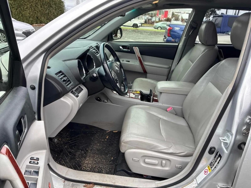 Toyota Highlander * Limited * Bluetooth* KEYLEESS* ЕЛ.СЕД* , снимка 5 - Автомобили и джипове - 53332585